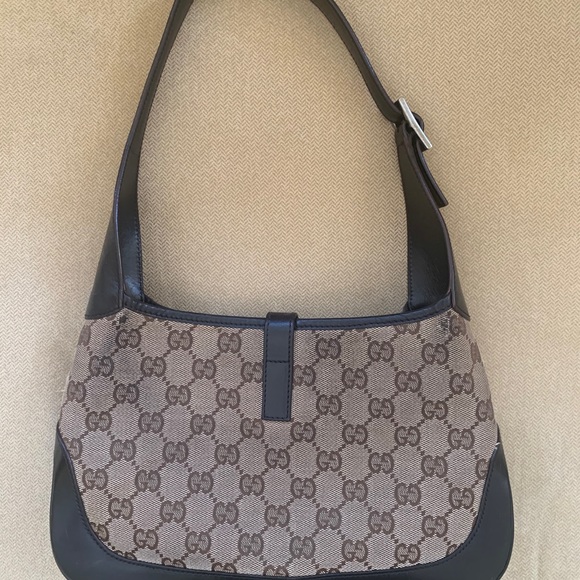 Monogram Web Jackie O Hobo Authentic Gucci Shoulder Bag with clasp. - Picture 5 of 5
